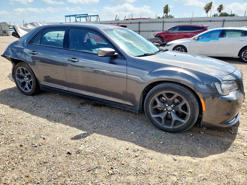 Photo 4 from auction – 2021 CHRYSLER 300 S with VIN 2C3CCABG3MH532997