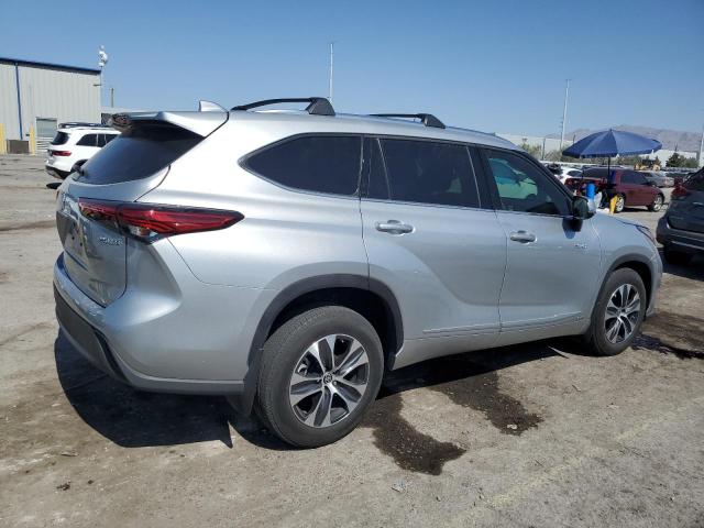 Photo 3 from auction – 2021 TOYOTA HIGHLANDER with VIN 5TDHBRCH6MS025023