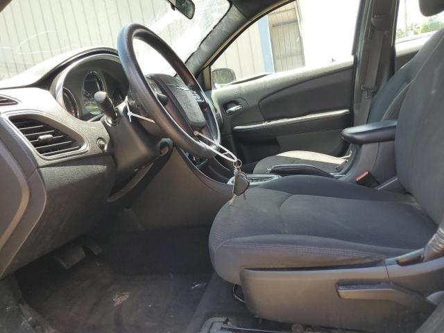 Photo 7 from auction – 2014 CHRYSLER 200 LX with VIN 1C3CCBAB0EN207762