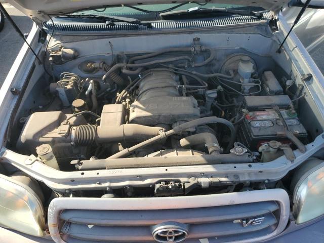 Photo 12 from auction – 2001 TOYOTA SEQUOIA SR5 with VIN 5TDBT44A61S022285