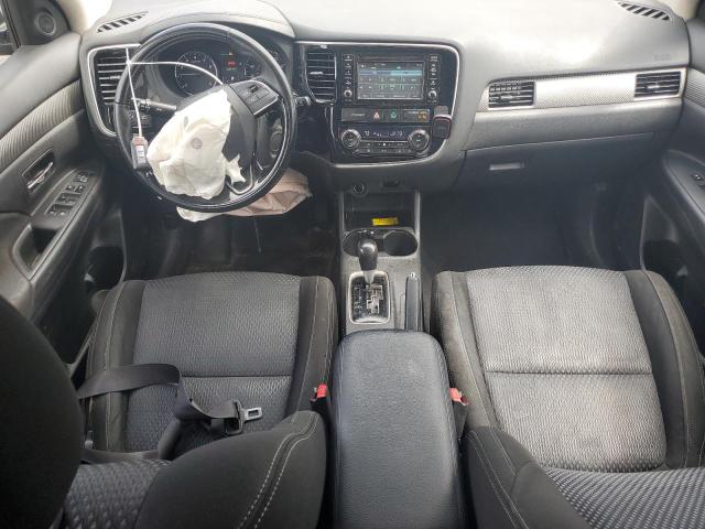 Photo 8 from auction – 2016 MITSUBISHI OUTLANDER with VIN JA4AD3A38GZ007913