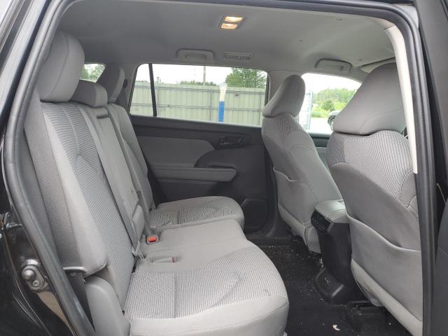 Photo 11 from auction – 2022 TOYOTA HIGHLANDER with VIN 5TDCZRBH7NS180589