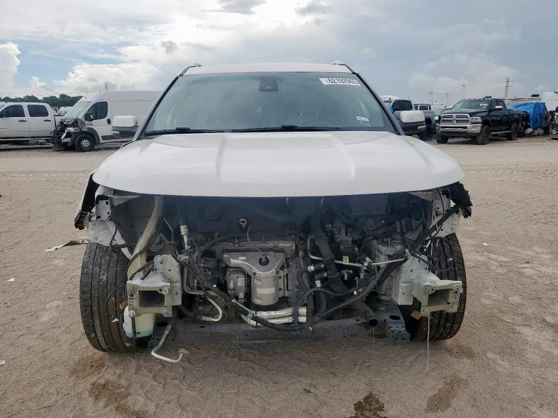 Photo 5 from auction – 2017 FORD EXPLORER L with VIN 1FM5K7F8XHGA75423