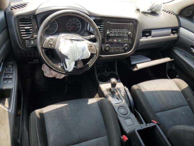 Photo 8 from auction – 2016 MITSUBISHI OUTLANDER with VIN JA4AD2A39GZ011172