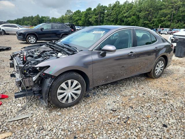 TOYOTA CAMRY LE 2022 with VIN 4T1C31AK3NU587753 - Photo from auction