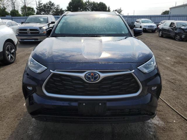 Photo 5 from auction – 2021 TOYOTA HIGHLANDER with VIN 5TDGBRCH2MS045880
