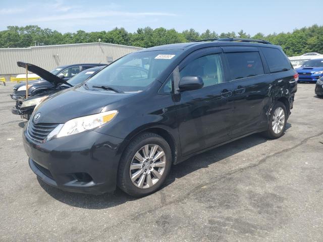 TOYOTA SIENNA LE 2011 with VIN 5TDJK3DC2BS014924 - Photo from auction