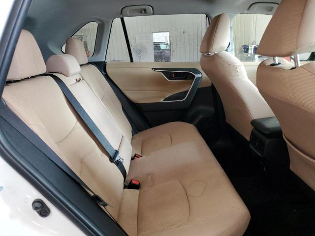 Photo 11 from auction – 2020 TOYOTA RAV4 LE with VIN JTMM6RFV4LD001561