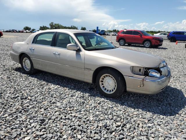 Zdjęcie 4 z aukcji – 2001 LINCOLN TOWN CAR E z VIN 1LNHM81W11Y669367