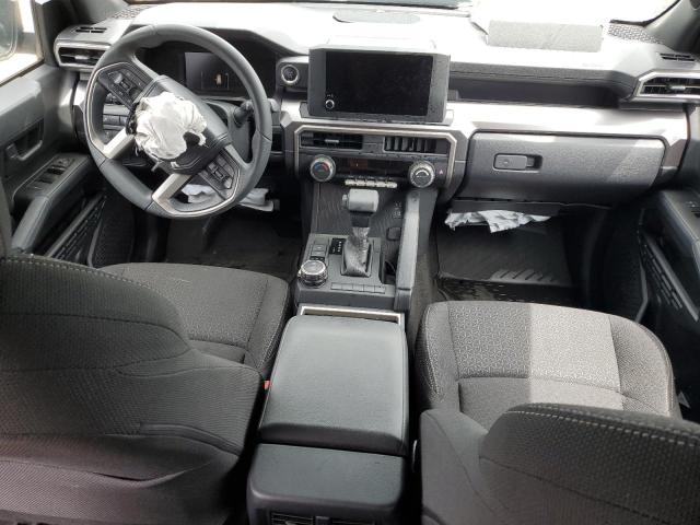Photo 8 from auction – 2025 TOYOTA 4RUNNER SR with VIN JTEVA5BR8S5005931