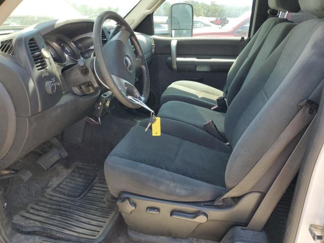 Photo 7 from auction – 2008 GMC SIERRA C25 with VIN 1GTHC29K08E191282