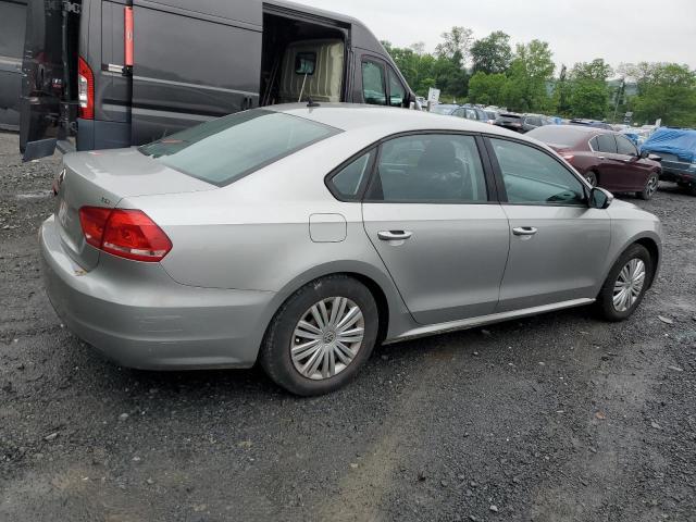 Photo 3 from auction – 2014 VOLKSWAGEN PASSAT S with VIN 1VWAT7A36EC109546