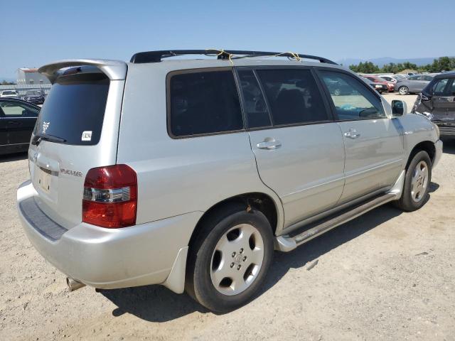 Photo 3 from auction – 2004 TOYOTA HIGHLANDER with VIN JTEEP21A040016317