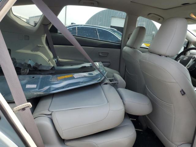 Photo 10 from auction – 2014 TOYOTA PRIUS V with VIN JTDZN3EU6EJ008627