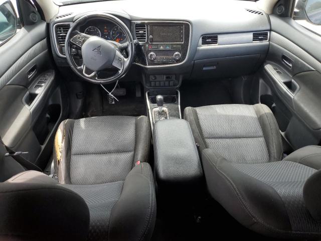 Photo 8 from auction – 2017 MITSUBISHI OUTLANDER with VIN JA4AZ3A34HZ026722