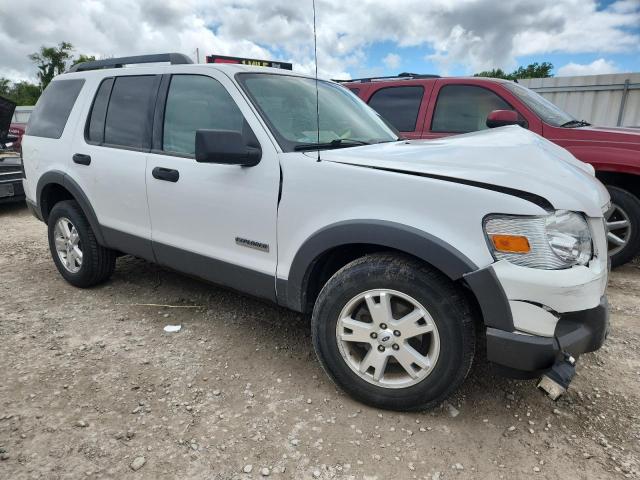 Photo 4 from auction – 2006 FORD EXPLORER X with VIN 1FMEU73E56ZA01395