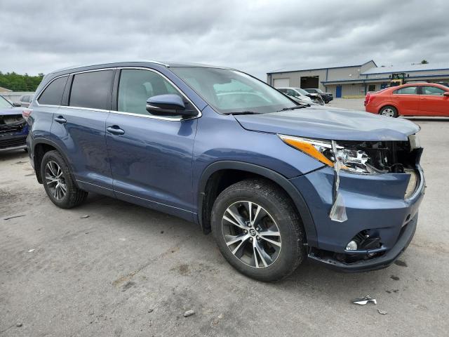 Photo 4 from auction – 2016 TOYOTA HIGHLANDER with VIN 5TDJKRFH5GS326917