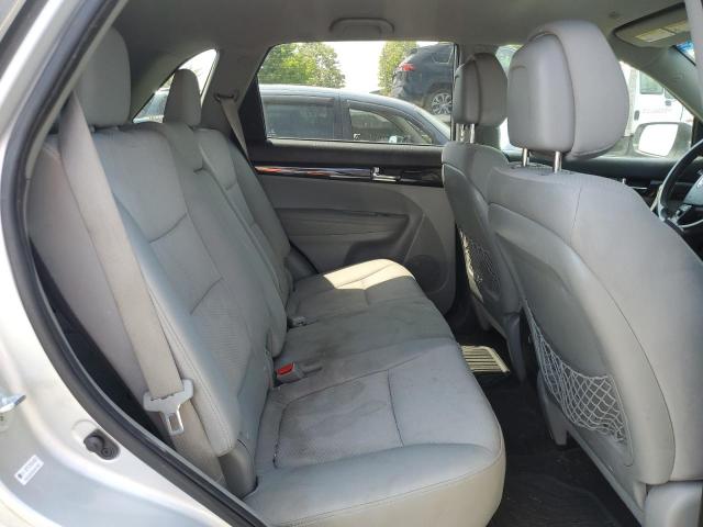 Photo 11 from auction – 2011 KIA SORENTO BA with VIN 5XYKTDA28BG123906