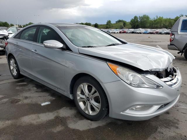 Photo 4 from auction – 2012 HYUNDAI SONATA SE with VIN 5NPEC4AC0CH313666