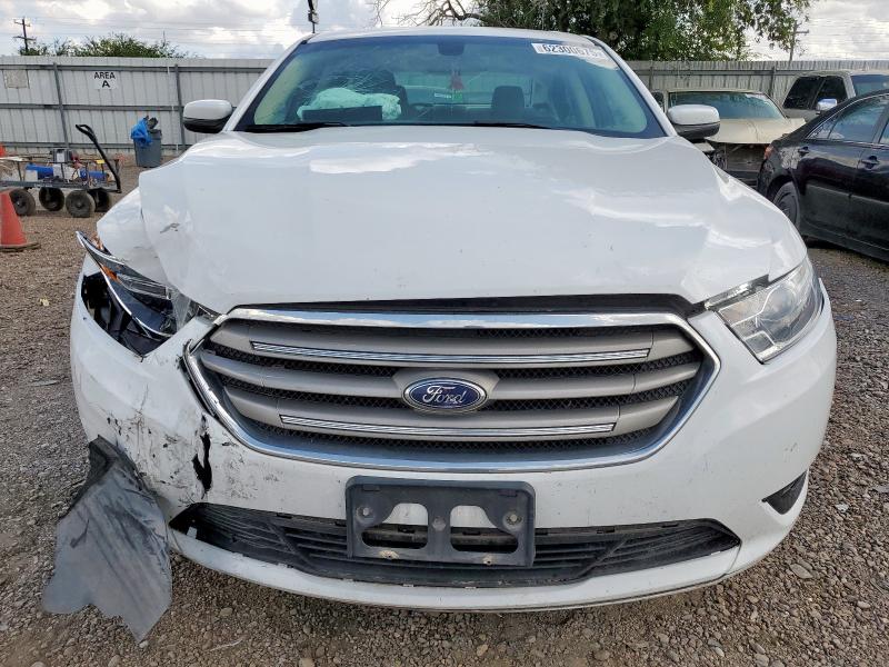 Photo 5 from auction – 2019 FORD TAURUS SEL with VIN 1FAHP2E85KG102113
