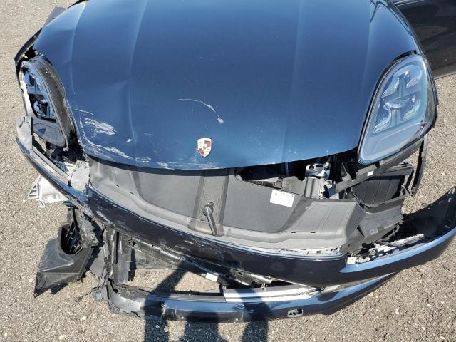 Photo 12 from auction – 2020 PORSCHE CAYENNE with VIN WP1AA2AY8LDA08912