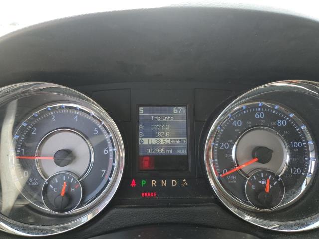 Photo 9 from auction – 2016 CHRYSLER TOWN & COU with VIN 2C4RC1BG4GR252624