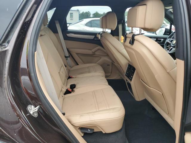 Photo 11 from auction – 2022 PORSCHE CAYENNE with VIN WP1AA2AY8NDA06760