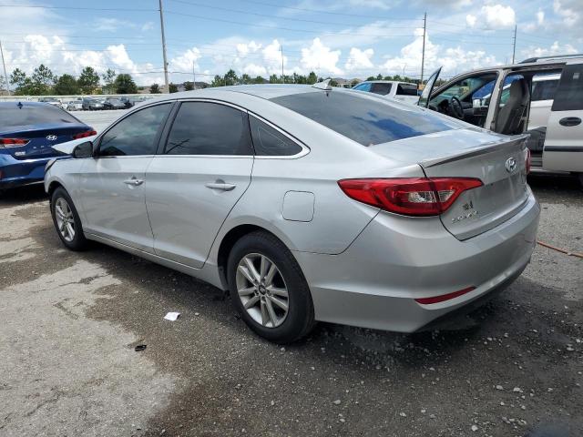 Photo 2 from auction – 2017 HYUNDAI SONATA SE with VIN 5NPE24AF6HH553373