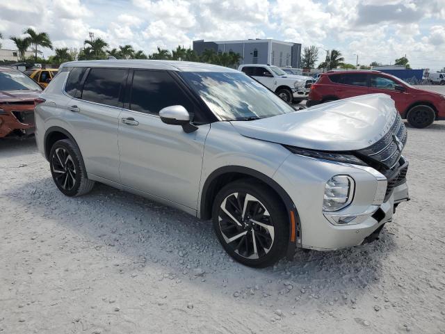 Photo 4 from auction – 2022 MITSUBISHI OUTLANDER with VIN JA4J3VA86NZ075974