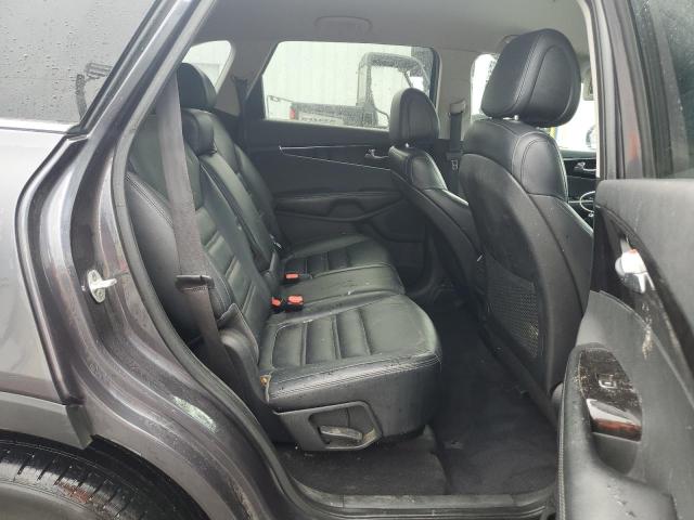 Photo 11 from auction – 2016 KIA SORENTO EX with VIN 5XYPH4A14GG015269