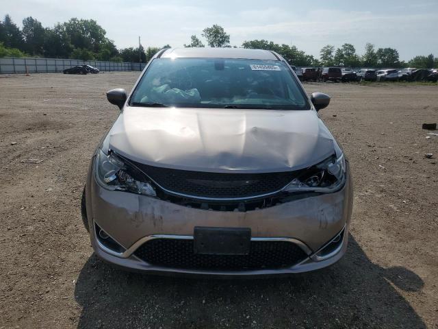 Photo 5 from auction – 2017 CHRYSLER PACIFICA T with VIN 2C4RC1BG6HR778450