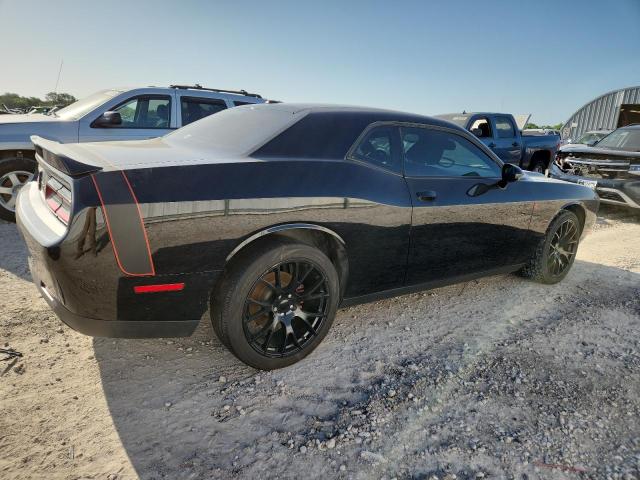 Photo 3 from auction – 2018 DODGE CHALLENGER SXT with VIN 2C3CDZAG8JH131616