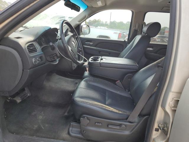 Photo 7 from auction – 2010 CHEVROLET SUBURBAN with VIN 1GNUCHE00AR127870
