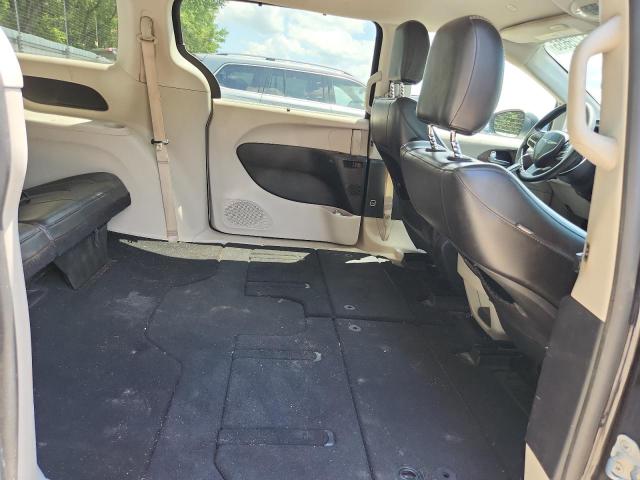 Photo 11 from auction – 2020 CHRYSLER VOYAGER LX with VIN 2C4RC1DG4LR265106