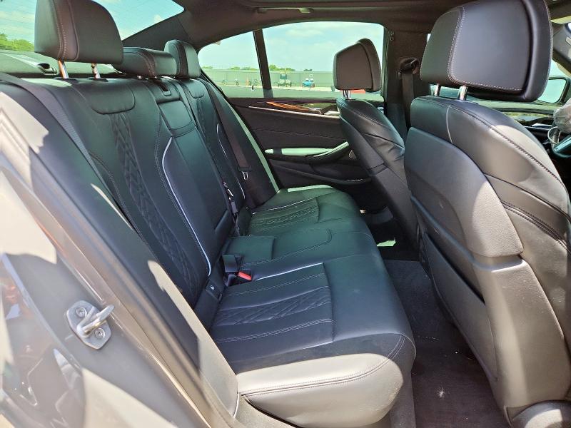 Photo 10 from auction – 2022 BMW M550XI with VIN WBA13BK01NCJ63098