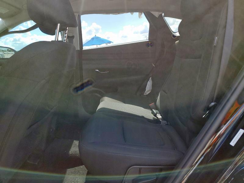 Photo 11 from auction – 2025 HYUNDAI TUCSON SEL with VIN KM8JBCDE9SU376936
