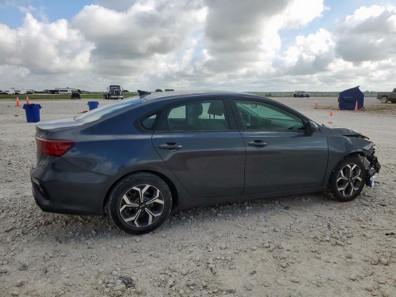 Photo 3 from auction – 2021 KIA FORTE FE with VIN 3KPF24AD2ME289411