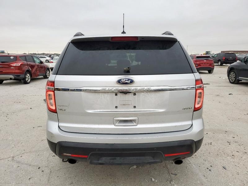 Photo 6 from auction – 2011 FORD EXPLORER X with VIN 1FMHK8D81BGA32778