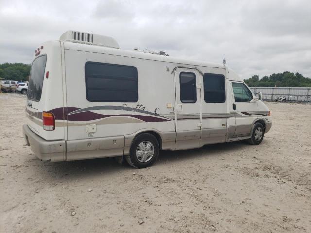 Photo 4 from auction – 2001 RIAL MOTORHOME with VIN WV3AH4704YH148088