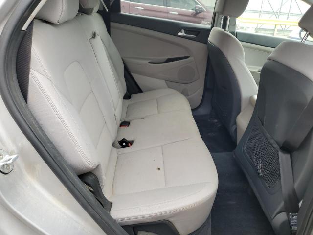 Photo 11 from auction – 2020 HYUNDAI TUCSON SE with VIN KM8J2CA45LU107555