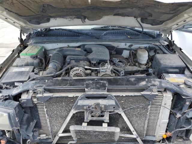 Photo 11 from auction – 2005 CHEVROLET SILVERADO with VIN 1GCHK232X5F917439