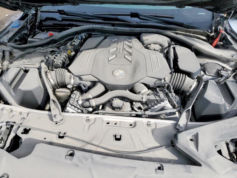 Photo 11 from auction – 2022 BMW M850XI with VIN WBAFY4C07NCH97004
