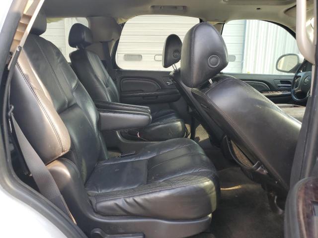 Photo 11 from auction – 2007 GMC YUKON DENA with VIN 1GKFK63847J275291