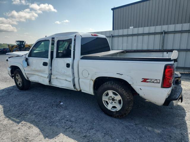 Photo 2 from auction – 2006 CHEVROLET SILVERADO with VIN 2GCEK13T161105042
