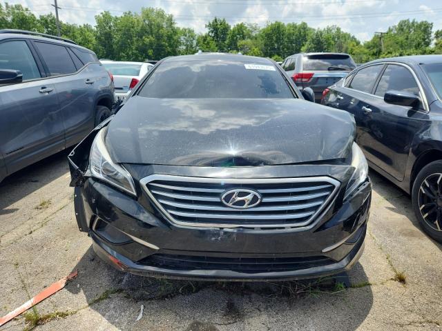 Photo 5 from auction – 2017 HYUNDAI SONATA SE with VIN 5NPE24AF1HH523262
