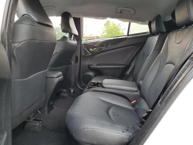 Photo 11 from auction – 2017 TOYOTA PRIUS PRIM with VIN JTDKARFP8H3037807