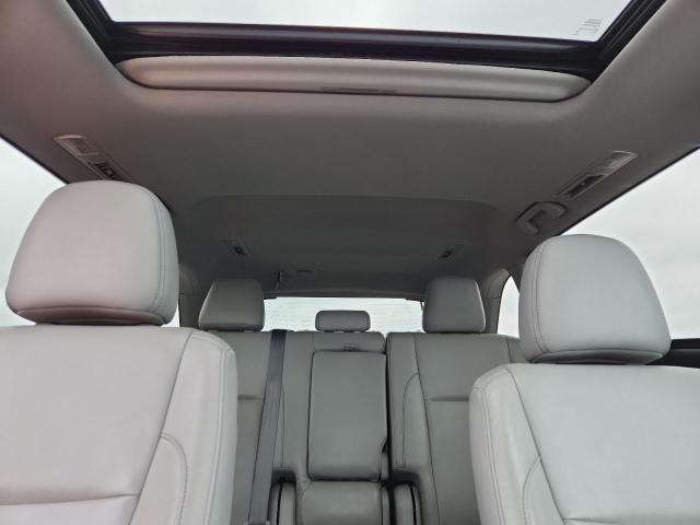 Photo 10 from auction – 2016 TOYOTA HIGHLANDER with VIN 5TDJKRFH5GS326917