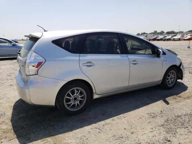 Photo 3 from auction – 2013 TOYOTA PRIUS V with VIN JTDZN3EU3D3237012