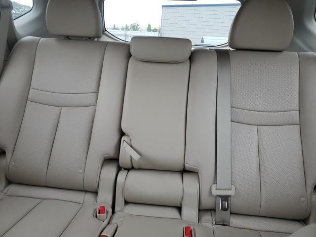 Photo 10 from auction – 2015 NISSAN ROGUE S with VIN 5N1AT2MV9FC855540