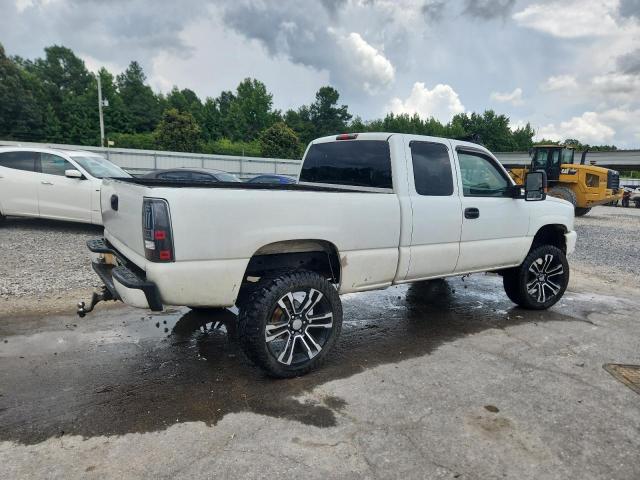 Photo 3 from auction – 2004 CHEVROLET SILVERADO with VIN 1GCEK19T64E151520
